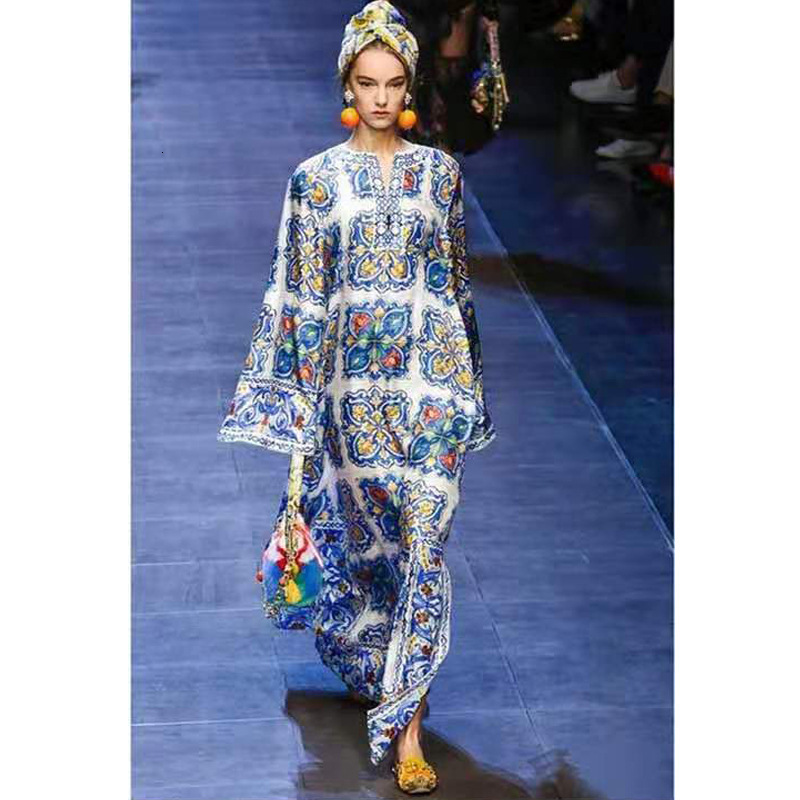 2025 New Designer Bohemian Beach Dress Women's Blue And White Porcelain Evening Dress Women's Wear