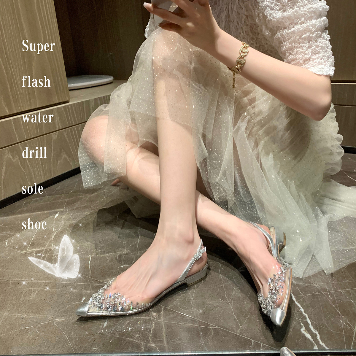 2025 New hot free shipping designer sandals for womens flat sandals Transparent rhinestone pointed low heel sandals
