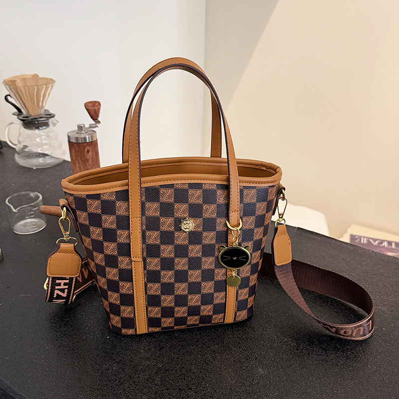 Free shipping new designer bag Shoulder Bags For womans ladies flap fashion printing brown square handbag crossbody Bucket Bag