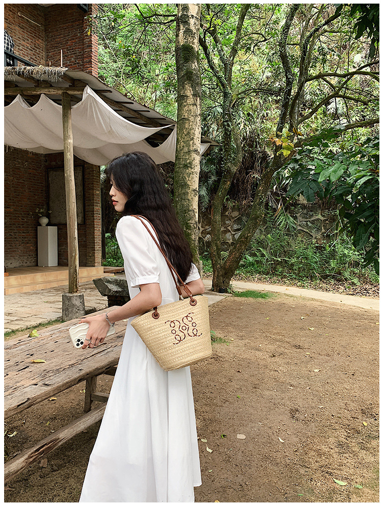 Free shipping new designer bag Shoulder Bags For womans ladies flap fashion brown square handbag crossbody Woven straw Bucket Bag