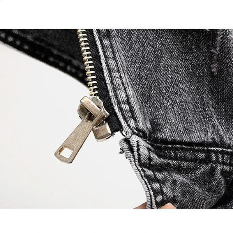 Spring Autumn Gray Jean Cowboy Waistcoat Hole Denim Women Vest Female Sleeveless Wild Tops Short Jacket Girls Ripped 5XL Vest 250122