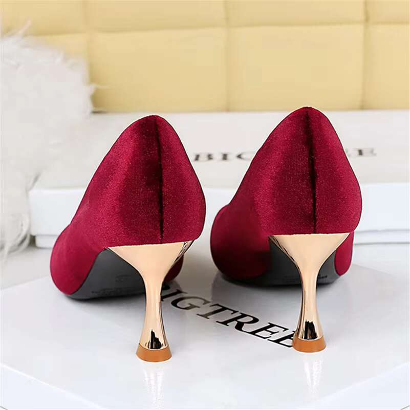 Women 7cm High Green Bury Pumps Lady Metal Cap Toe Veet Low Heels Fetish Nightclub Evening Party Office Casual Shoes