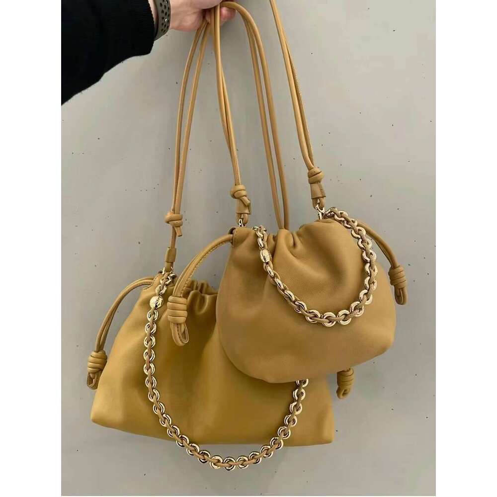 New Casual Cowhide Cloud Bucket Chain Shoulder Bag