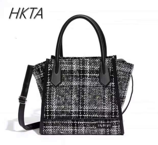 Japanese Magazine Women's Autumn And Winter New Fashion Thick Tweed Handbag Niche Design Messenger Bag Girls Women Backpack