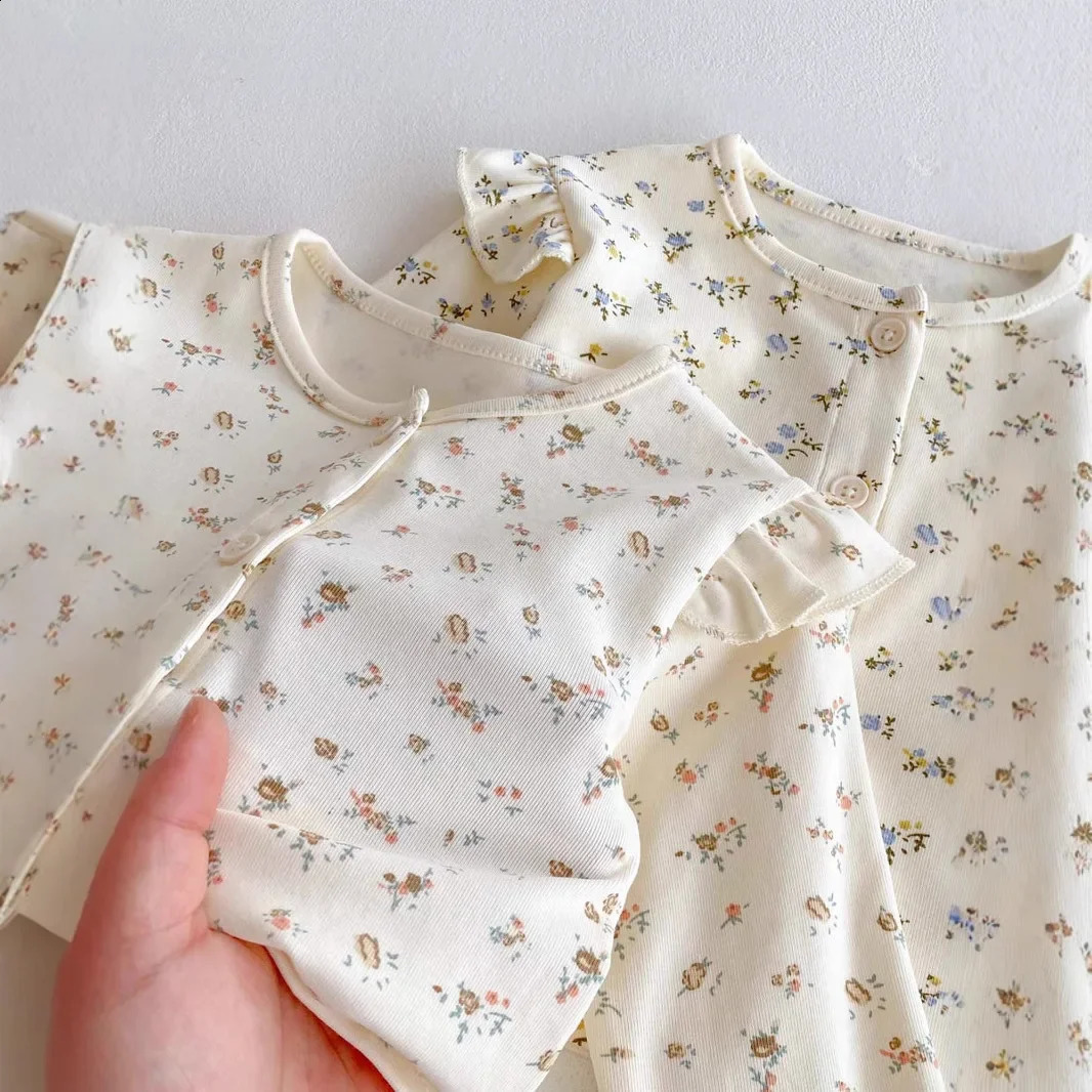 Winter in Kids Baby Girls Floral Pure Cotton Household Clothes toddler Infant Fly Sleeve Top Shirtspants Pajamas Set 250117