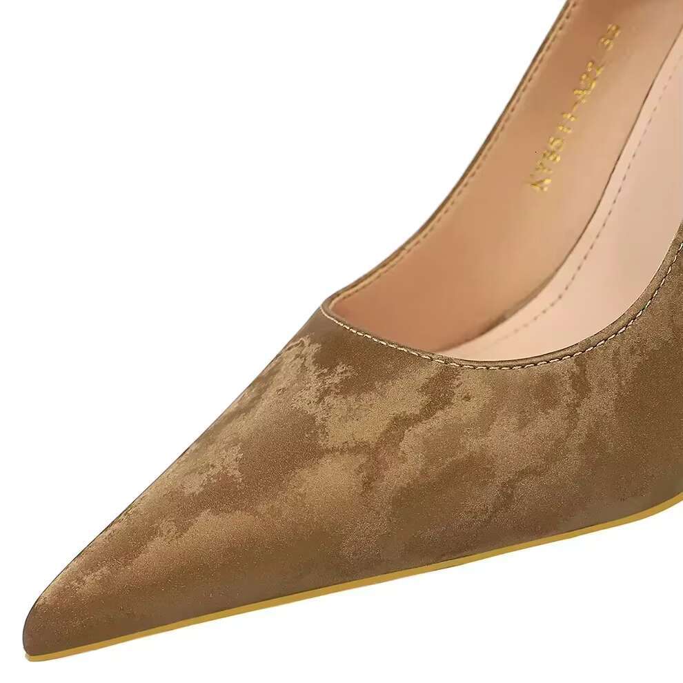 Women Fetish 7.5cm High Vintage Aesthetic Pumps Lady Daily Designer Middle Low Heels Green Light Brown Elegant Party Shoes