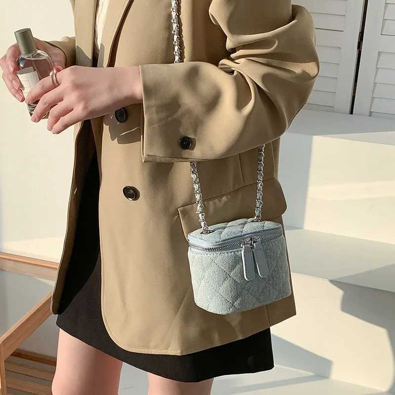 Bags for Wen 2024 New Korean Fi Denim Chain Crossbody Bag Simple Versatile Single Shoder Pack Mini Square Handbags Z250212