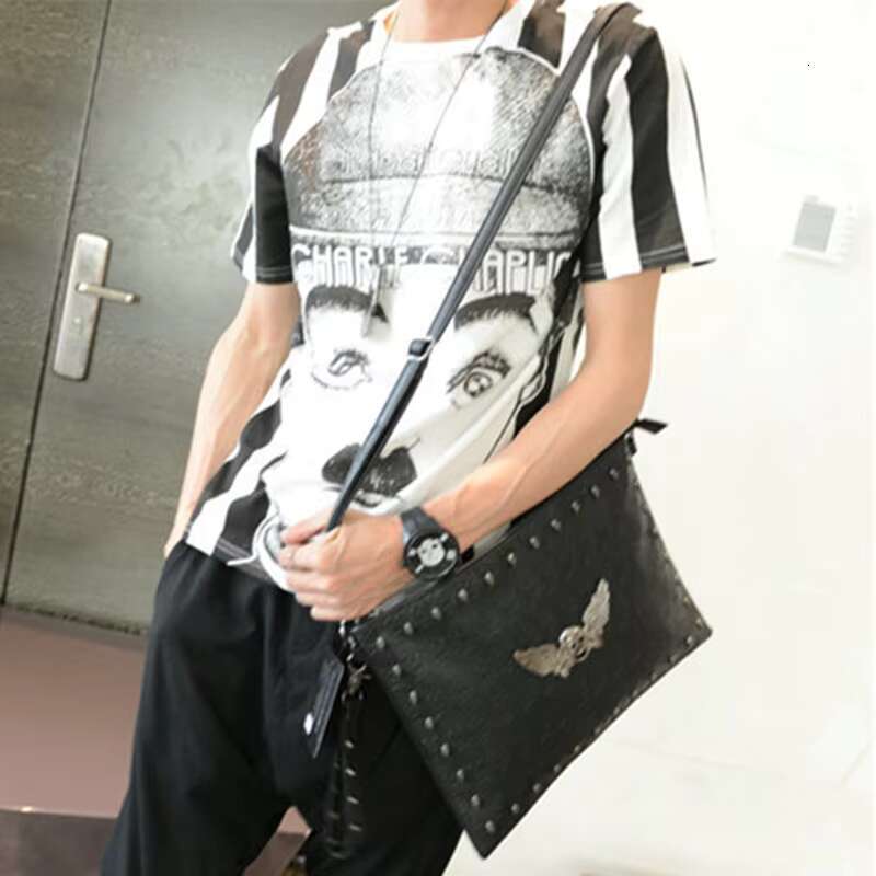 New Hot Ghost Head Hand Package Men Fashion Sequins Envelope Bag Personality Clutch Purse PU Eming Top Quality Shoulder Bags