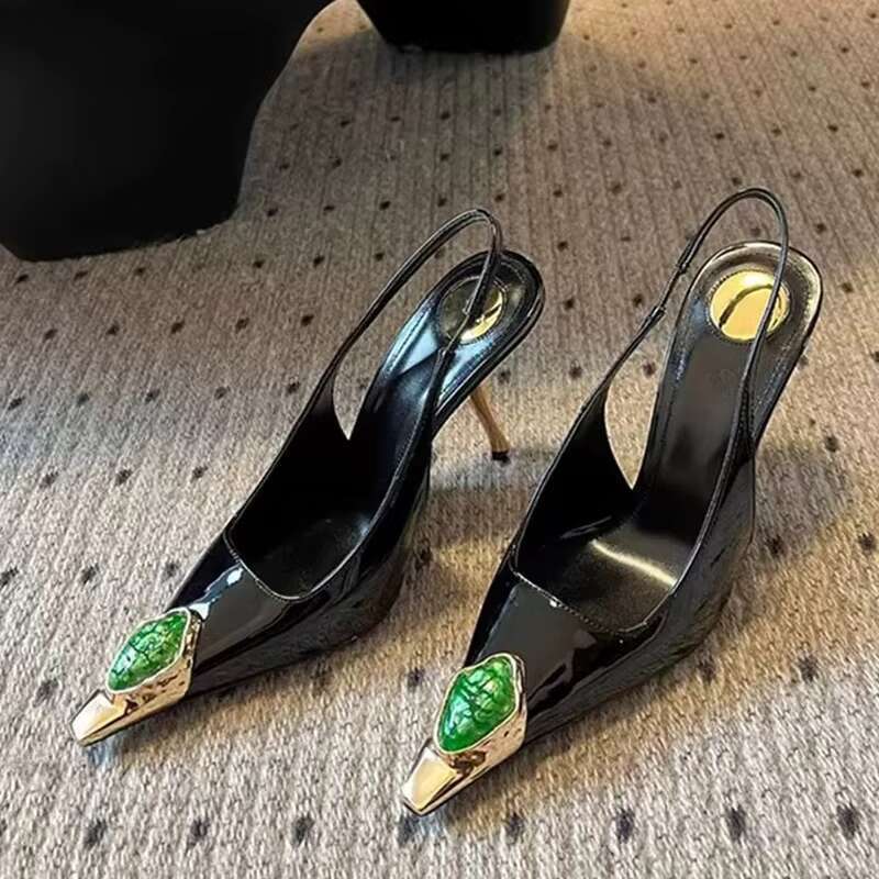 Liyke Runway Fashion Gem Metal Pointed Toe Patent Leather Women Pumps Red High Heels Wedding Party Shoe Sgback Sandal Size 42