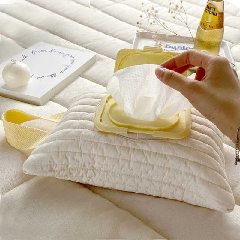 Cartoon Cute Bear Tissue Box Travel Car Portable Handheld Storage Bag Towel Cover Newborn Hanging Bag For Cart AccessoriesC250326