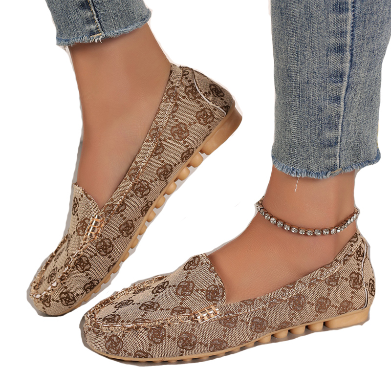 Spring and summer new women's shoes casual flat bean shoes round head shallow mouth women's single shoes large size foreign trade European a