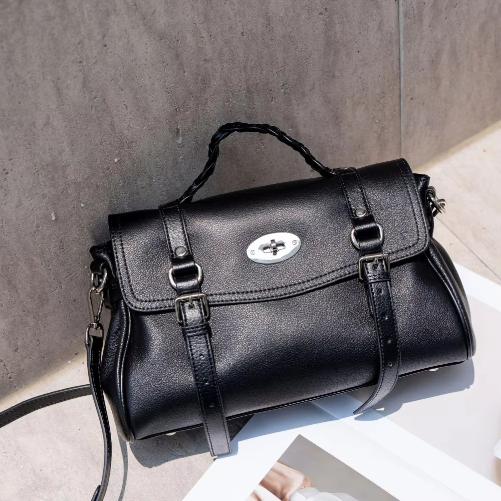 New Genuine Leather Women Tote Handbag Braid Top Handle Exquisite Design Shoulder Bag Fashion Ladies Crossbody Bags