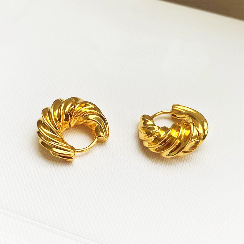 Designer Earrings For Women Metallic Twisted Horn Stud Earrings Buckle To Party Jewelry Gift