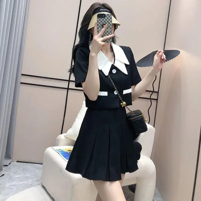 High-End Fashionable Korean Western-Style Suit Cropped Jacket Mini Dress Summer Salt-System Lightweight 2-Piece Set 250113