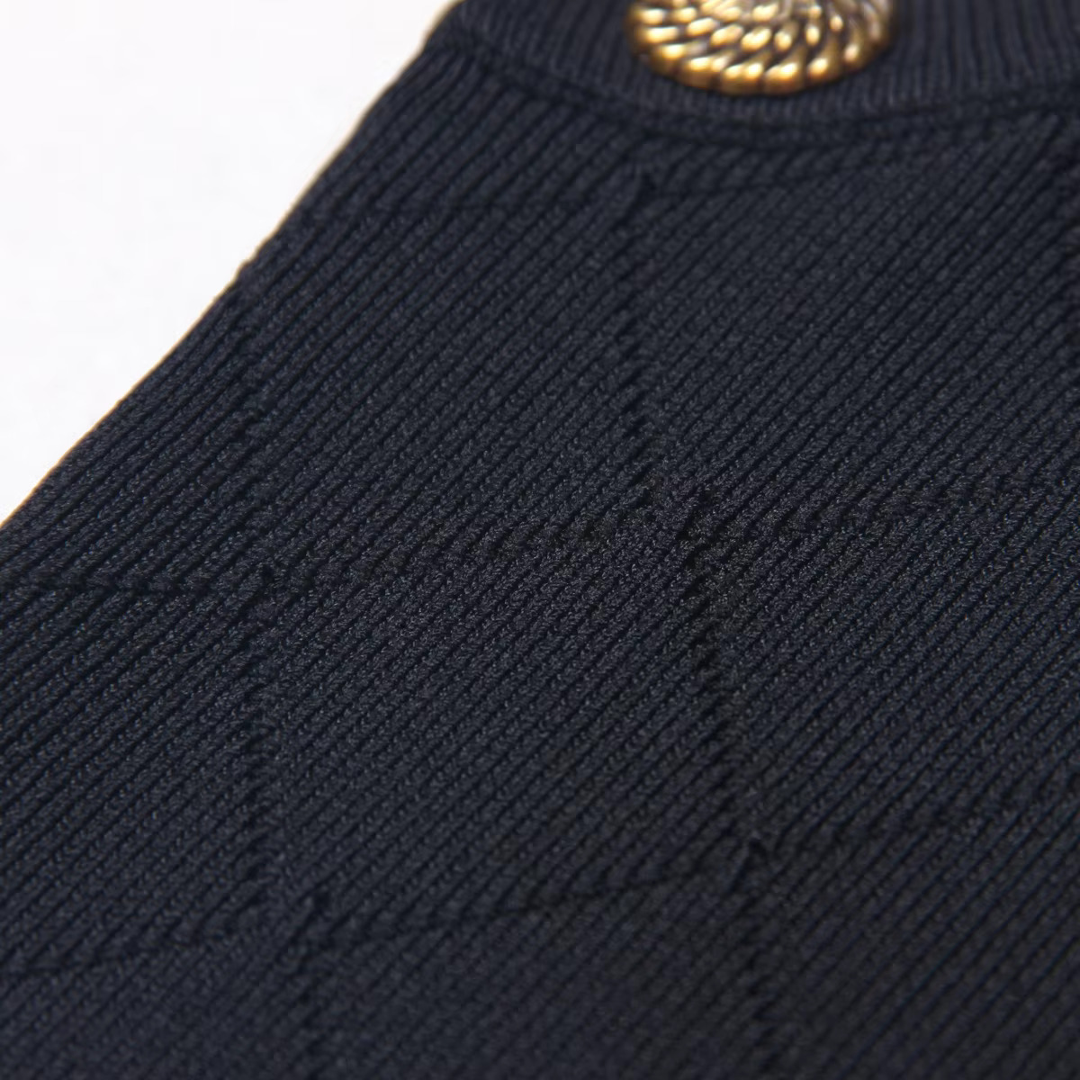 In Stock Summer 2025 New Forked Shoulders Sleeveless Short Knitted Versatile Vest Camisole Women's Top Cross-Border