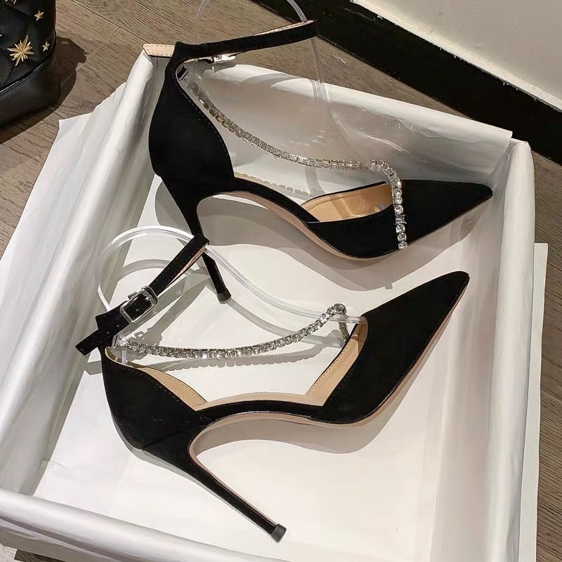 Women Sandals Fashion High Heel Pointed Toe Diamond Chain Design Versatile Triple Black Free shipping