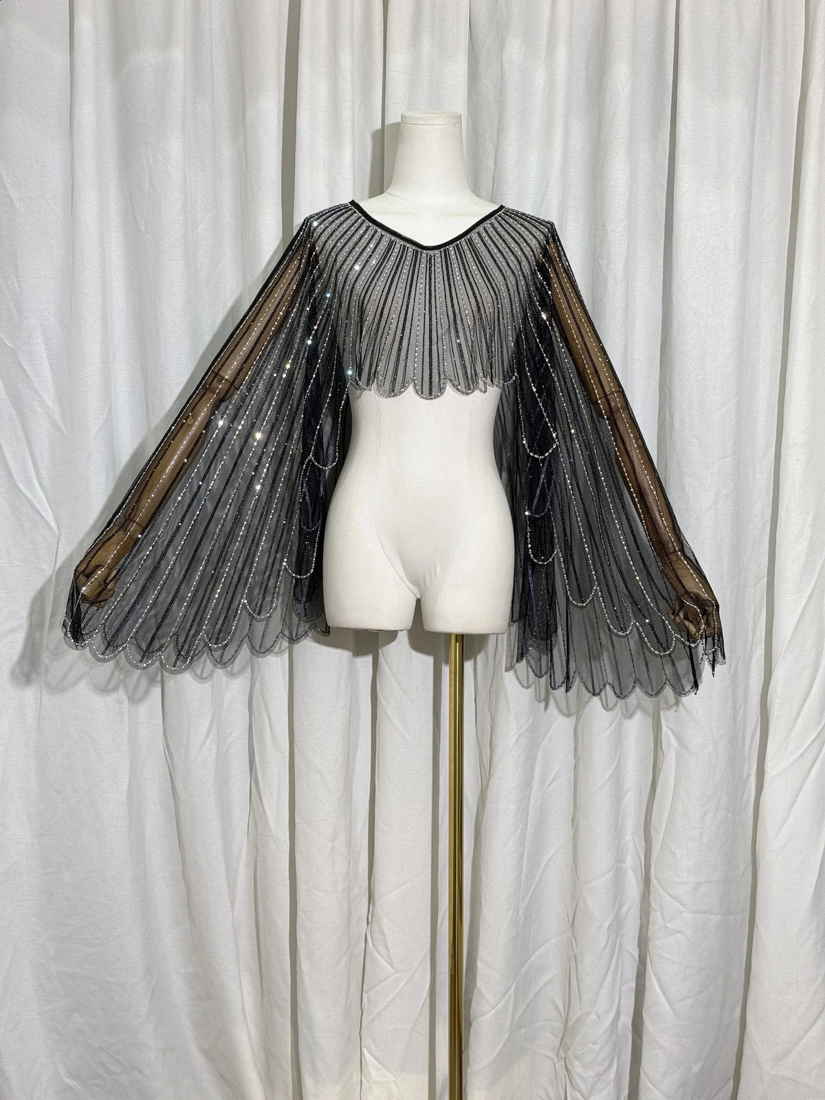 Europe and America Women Beaded Dream Angel Wings Party Poncho Bling Diamond Fairycore Shawl Hollow Out Streetwear Beachwear 250121