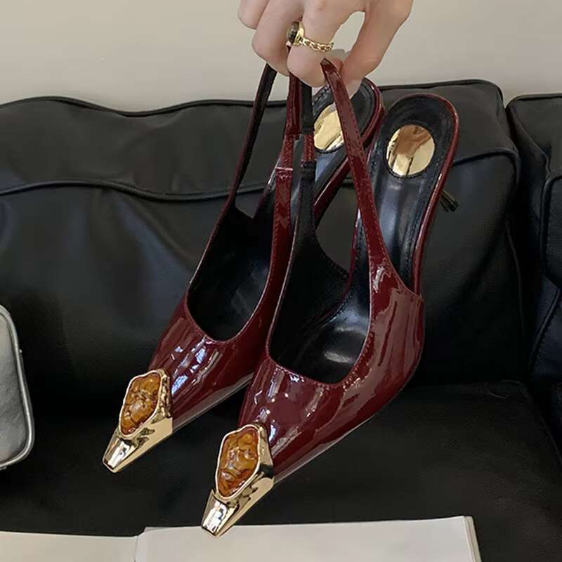 Liyke Fashion Design Inlay Gems Pointed Toe Patent Leather Sexy Sgback Sandals Women Pumps High Heels Wedding Banquet Shoes