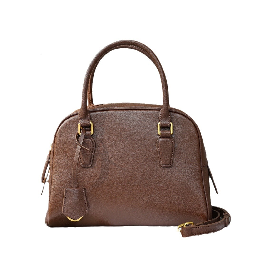 Bag Head Layer Cowhide Minimalist Boston Bowling High-End Leather Women's Bag Large Capacity Handbag 2024 New Pillow