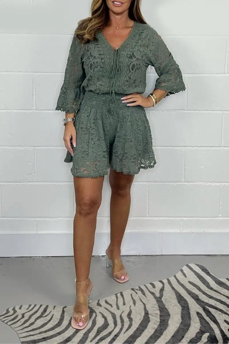 Women French Crochet Top and Shorts Set Casual Short V Neck Hollow Lace Suit 250121