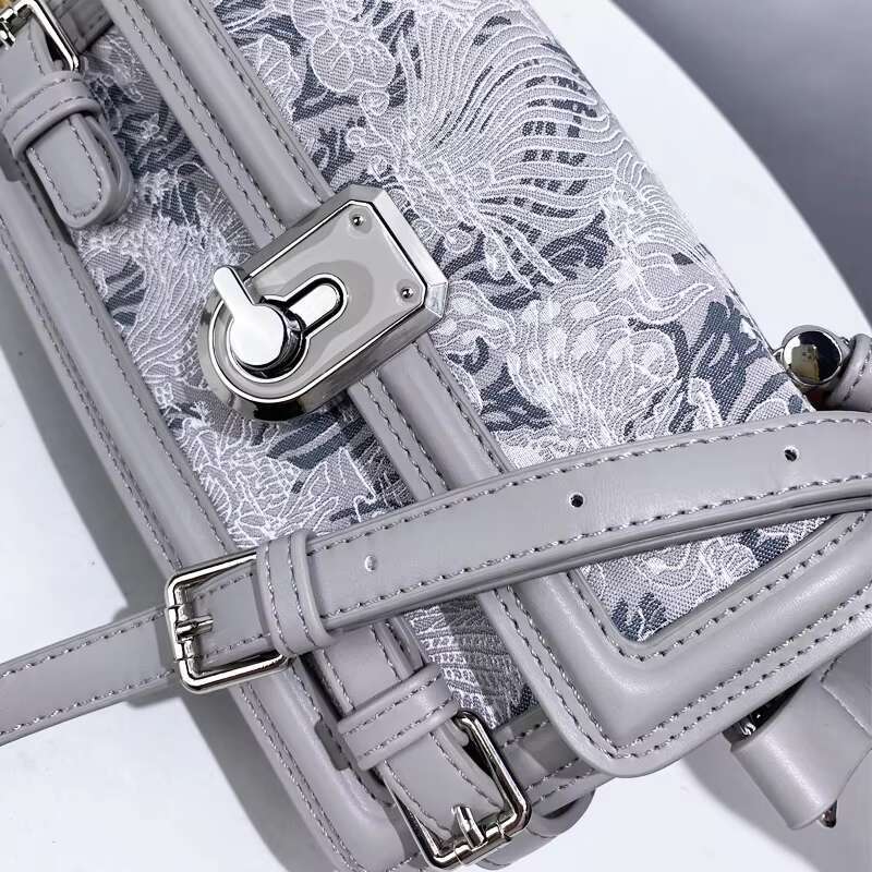 England Style Box Bags For Women Designer Handbag Purses 2024 New In PU Embroidery Wers Lock Top Handle Small Shoulder