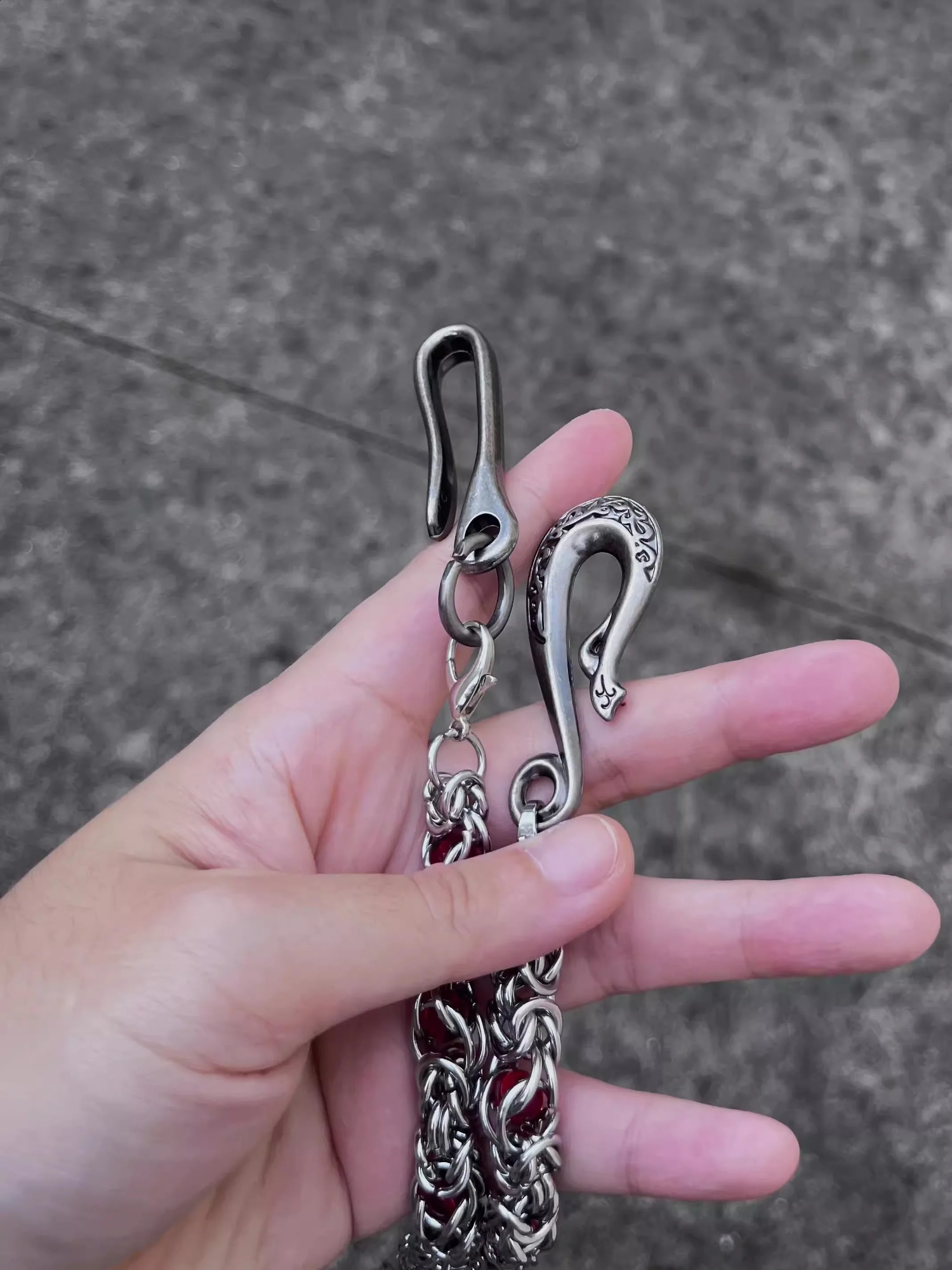 y2k Snake Bone Retro Pants Chain Street Dance luxurious Ornament Men And Women Ones Waist Key Chain Hip Hop Punk Accessories 250107