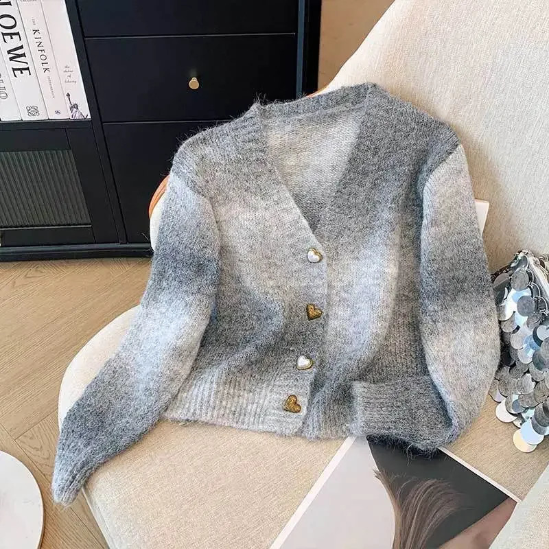 Spring And Autumn Slimming Knit Sweater Womens Fashionable Color Block Gradient Waist-Fitted Cardigan V-Neck Top 250206