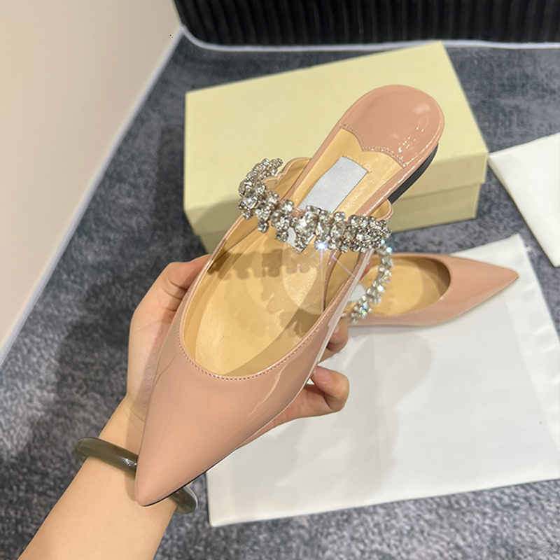 Mules plates en cuir breveté Designer Crystal Heels High Pumps Sexe Slingbacks Chaussures Robe Toe Robe Sandale 735