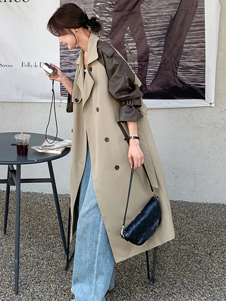 LANMREM Vintage Long Trench Coat Women Lapel Leather Spliced Sleeves Belt Double Breasted Windbreaker 2025 Spring 2AA2586 250118