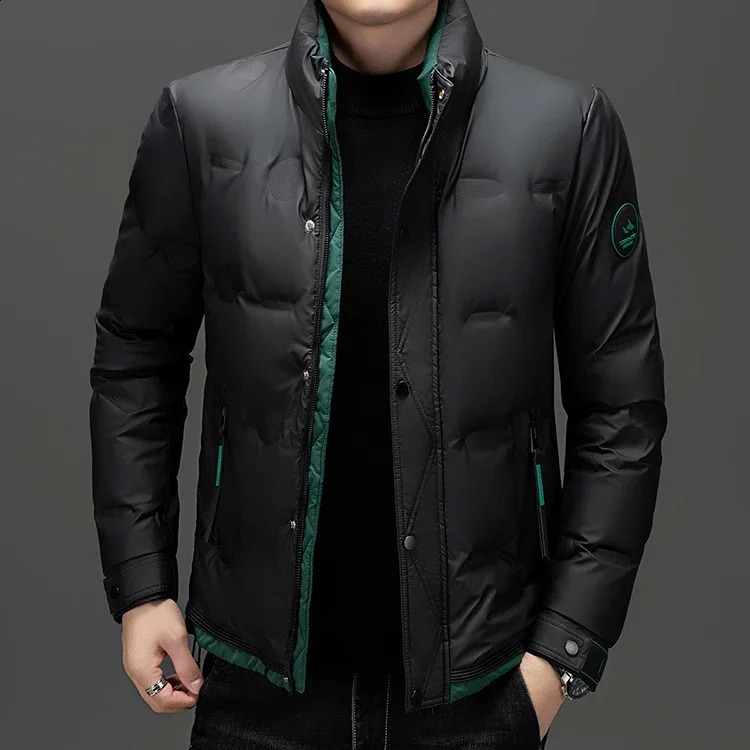 Stand Collar Short Ultralight Down Jacket Men Clothes Duck Male Padding 2024 Winter Mens Coat 250109Z
