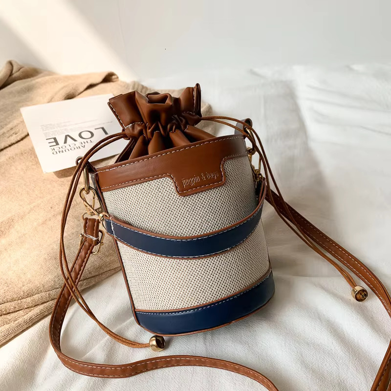 Women Shoulder Bags Cyder PU Leather Bucket Crossbody Bag Casual Drawstring Handbags Purse For Travel Shopping Straw Casual