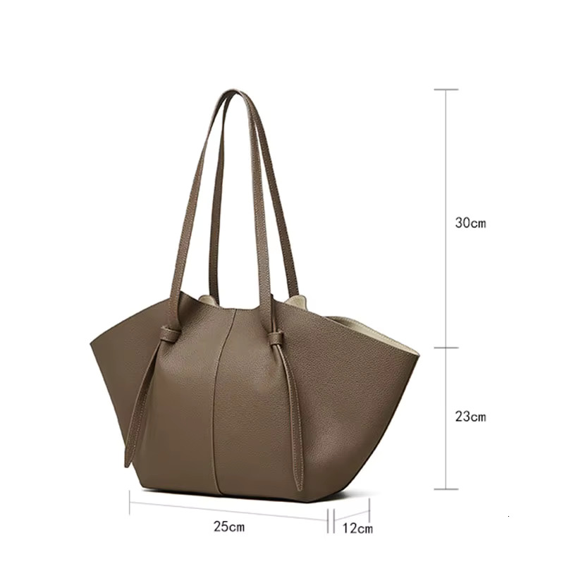 Head Layer Cowhide Large Capacity Tote Genuine Leather Women's Fashionable Bat Versatile Commuting Bag, Handbag