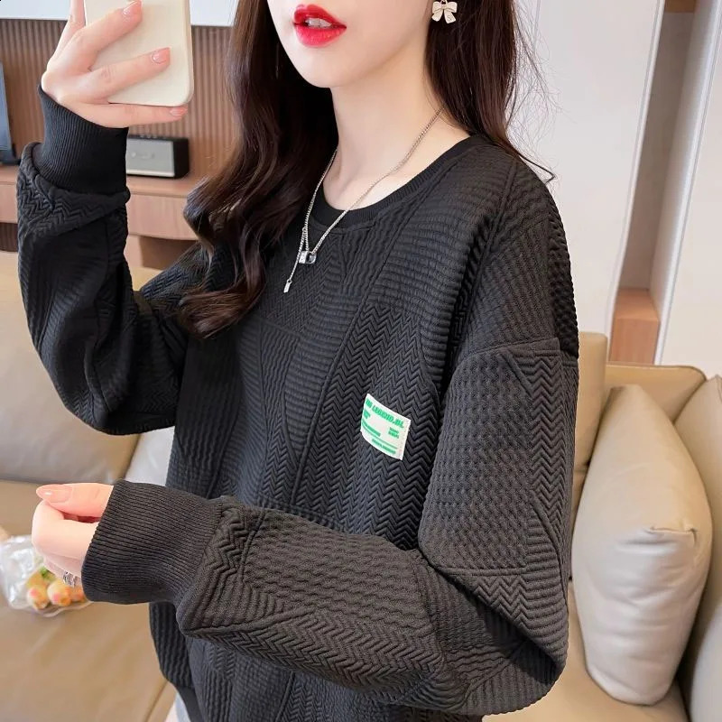 Spring and Autumn Fashion Korean Edition Solid Waffle Round Neck Loose Versatile Simple Slim Womens Long Sleeve Sweater 250206