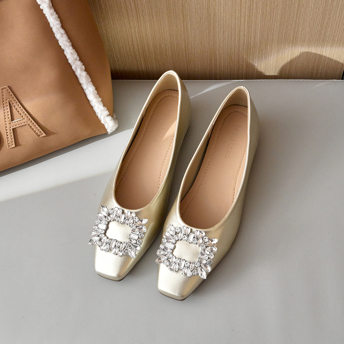 2025 new type of silver high-grade high-grade elevation flat square head diamond single shoes for women commuting shoes