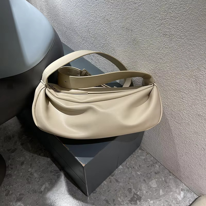 New Women Soft Pu Leather Shoulder Messenger Armpit Retro Lady Pillow Bags Purses And Handbags PU Cartoon