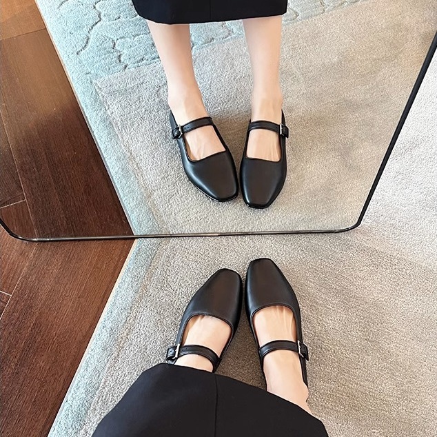 Women Casual Shoes Fashion Simple Design Square Toe Solid Color Versatile Triple Black Free shipping