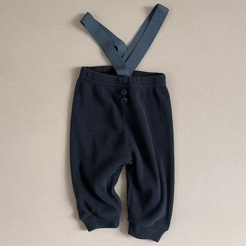 Infant Casual Waffle Overalls Baby Boys Spring Vintage Sling Pants Toddler Girls Loose Versatile Sleeveless Trousers 250206