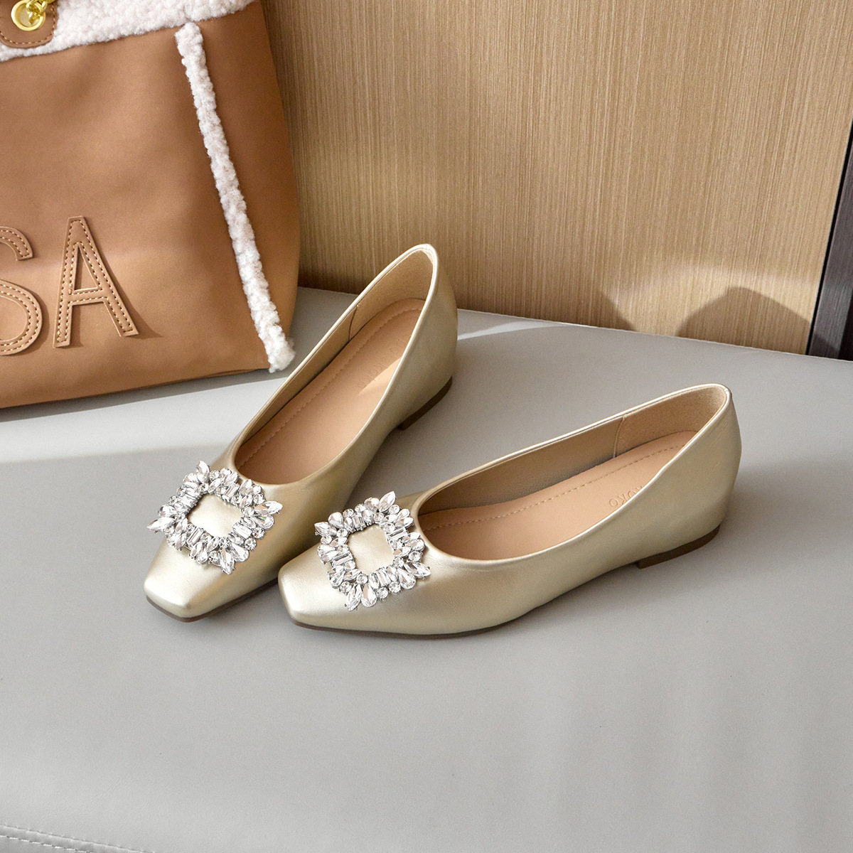 2025 new type of silver high-grade high-grade elevation flat square head diamond single shoes for women commuting shoes