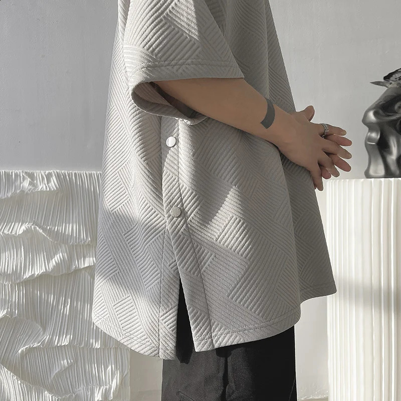 Summer Short Sleeve T-shirt Men Fashion Retro Oversized T shirt Men Streetwear Hip Hop Loose Round Neck Tshirt Mens Top M-3XL 250122