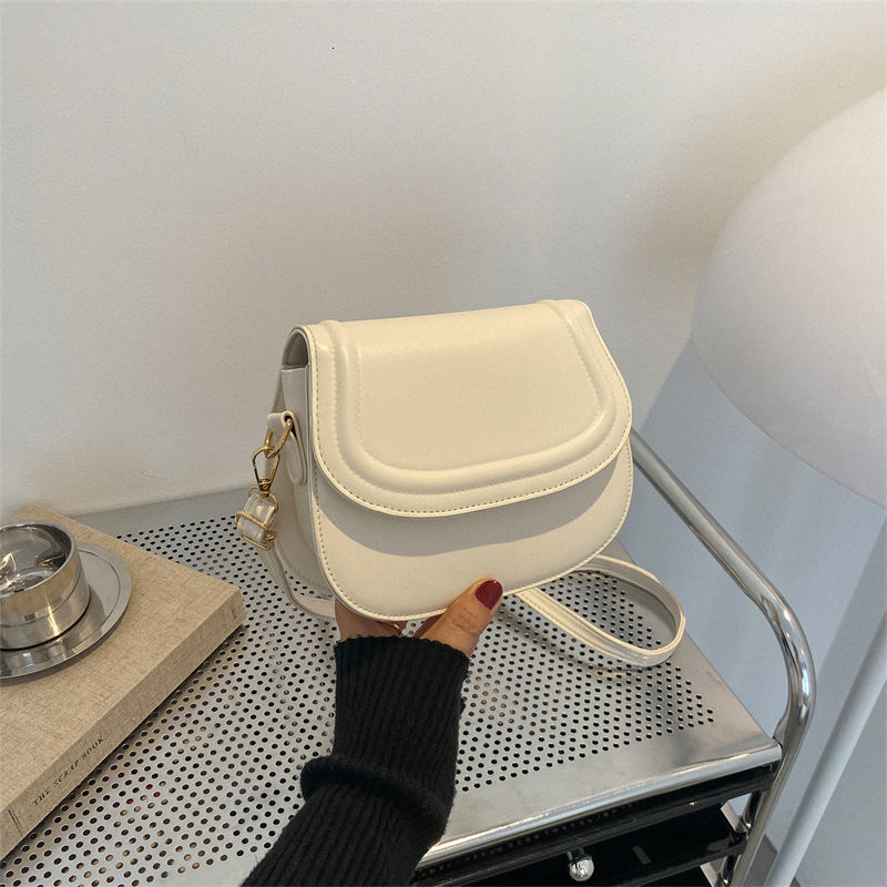 Bag Fairy Saddle Women's Fashionable Niche Armpit Bag, Versatile Ins Single Shoulder Crossbody Bag