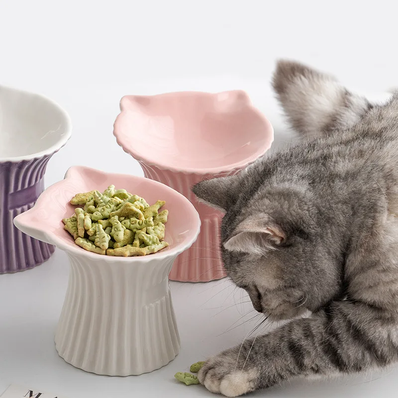 148770 The stainless steel cat bowl is durable not easy to break, and can be used for a long time