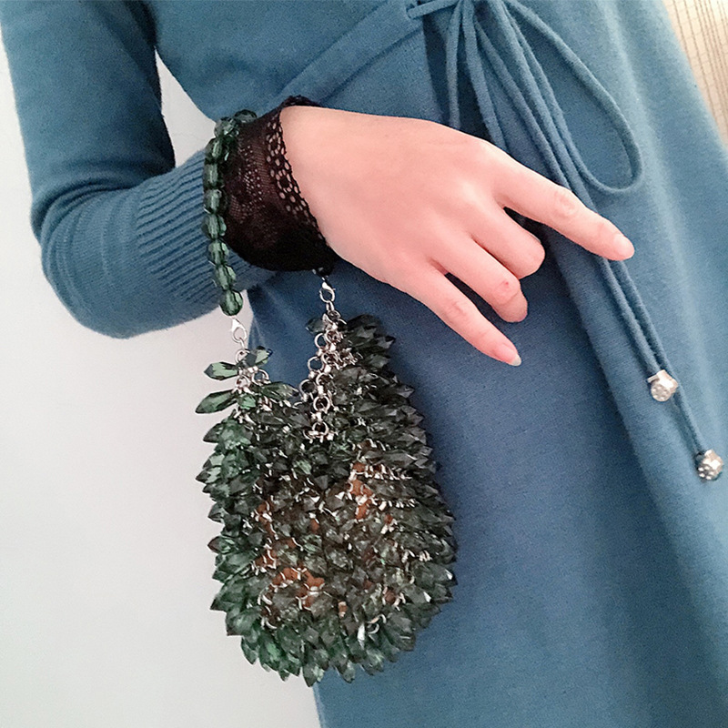 Elegant Ladies' Retro Crystal-Woven Beaded Tote - Chic Handheld Water Drop Motif Craftsmanship