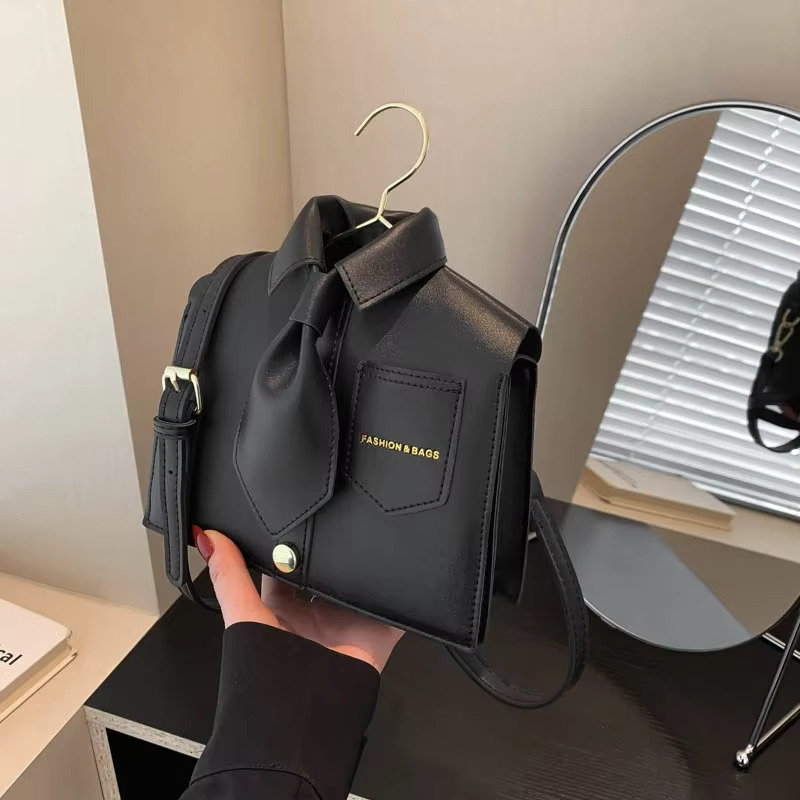 Hot Selg Creative Design Versatile PU Shoulder New Fashion Trend Niche Women's Crossbody Bag Sewing Thread PU Cartoon