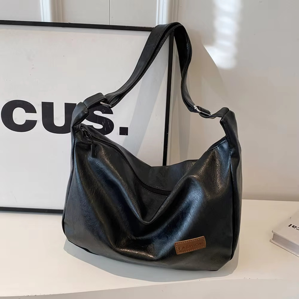 Underarm For Niche Women Fashionable Retro Dumpg Versatile Single Shoulder Crossbody Bag PU Japan and Korean Style