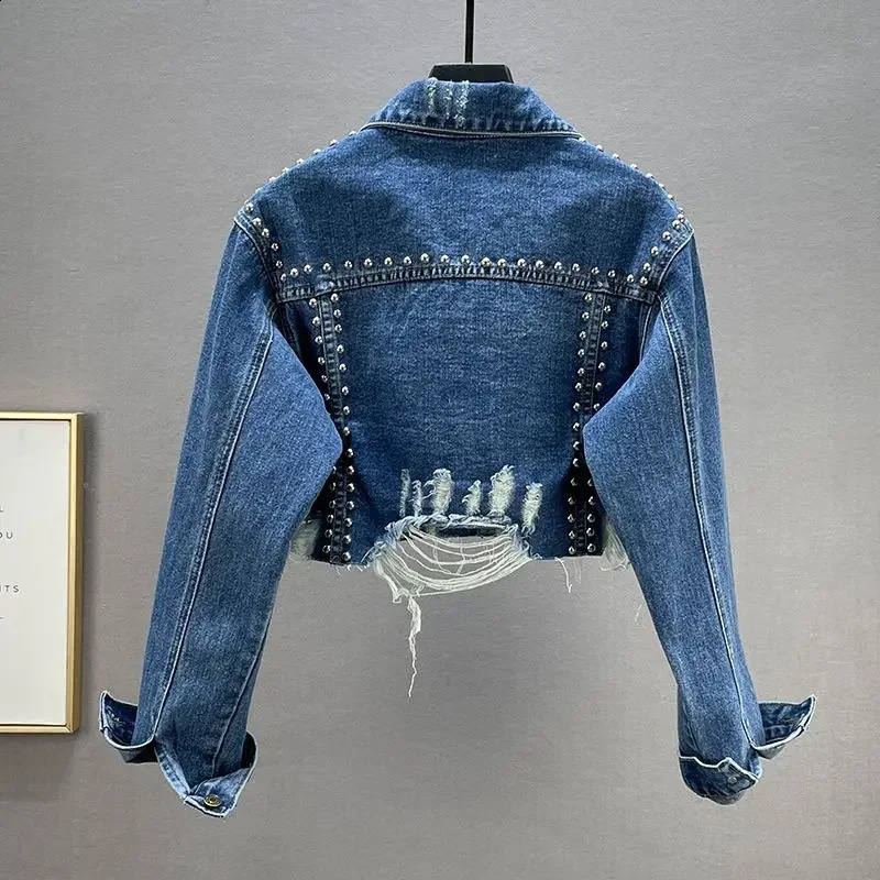 Coats Riveted Denim Short Jacket Women Spring Slim European Style With Diamond Inlay Worn Long Sleeved Top Trend 250122