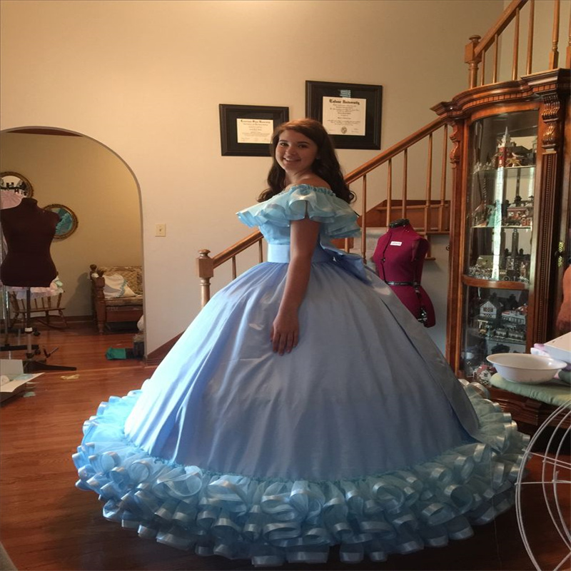Historical Light Blue Rococo Prom Dresses 2025 Off Shoulders Ruffles 1870s Evening Dress Ball Gown Civil War Party Old Fashion 18th Century Birthday F
