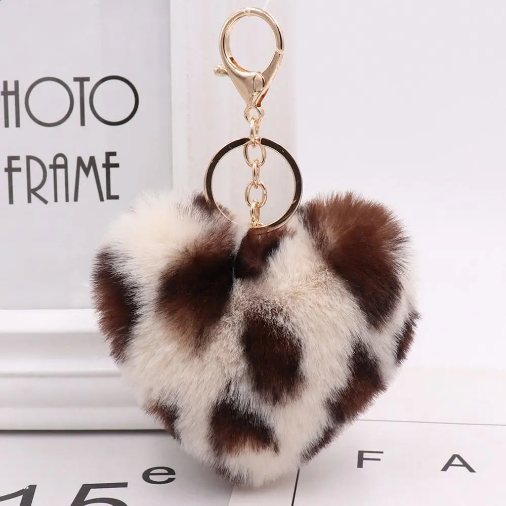Fashion Multicolor Leopard Pattern Plush Fluffy Peach Heart Shape Pendant Keychain Cute Cartoon Key Chains Car Keyring 250107