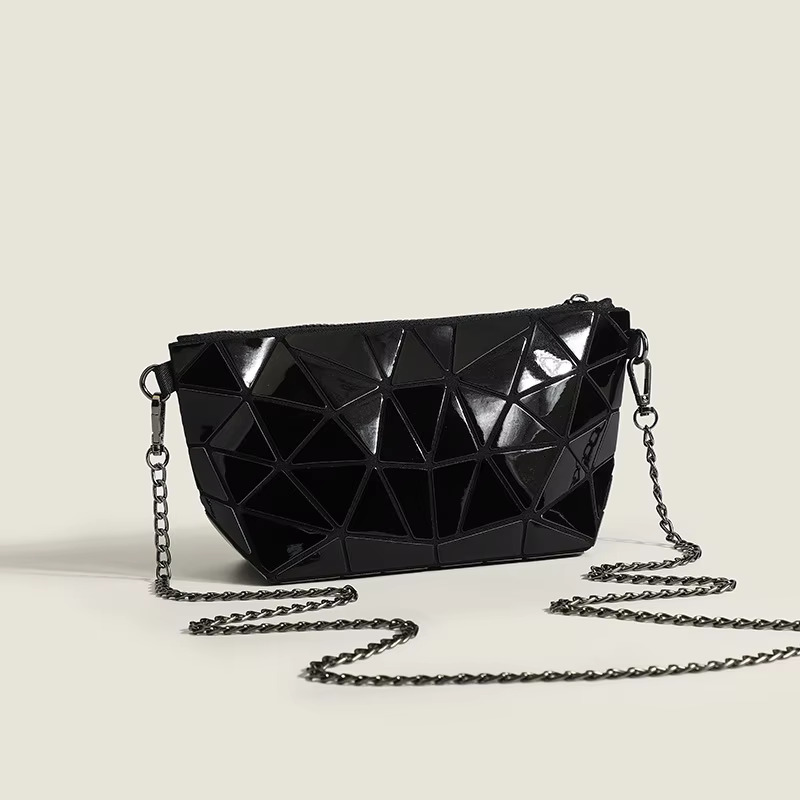 Summer New Niche Design Geometric Luminous Small Chain Single Shoulder Crossbody Dumpg Bag, Mini Bag Hand Bags PVC Casual