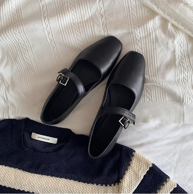 Women Casual Shoes Fashion Simple Design Square Toe Solid Color Versatile Triple Black Free shipping