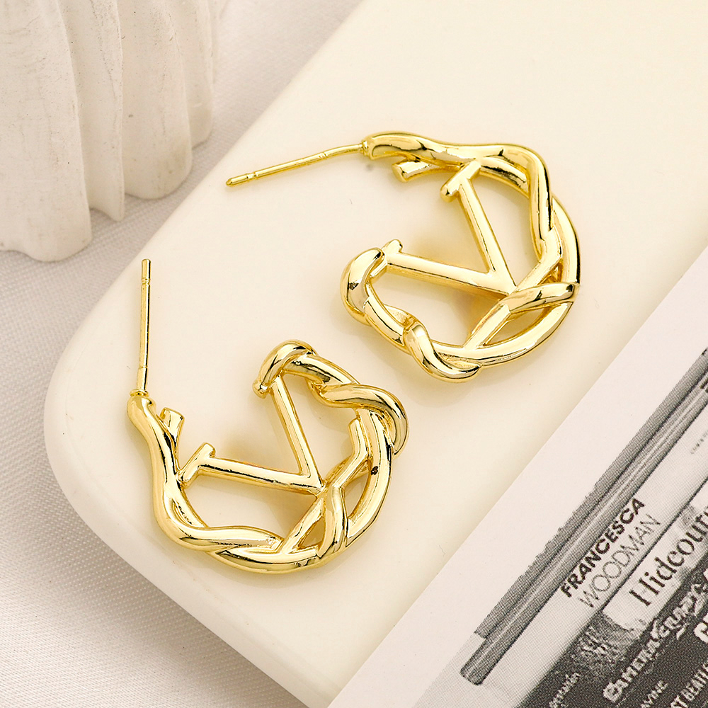 Luxury Brand Designer Dangle Earrings Big Hoop Earrings Ring Round Female Ear Rings Large Circle Earring Huggies Personality Fashion Jewelry Gifts